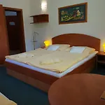 Martin Pensión 3*
